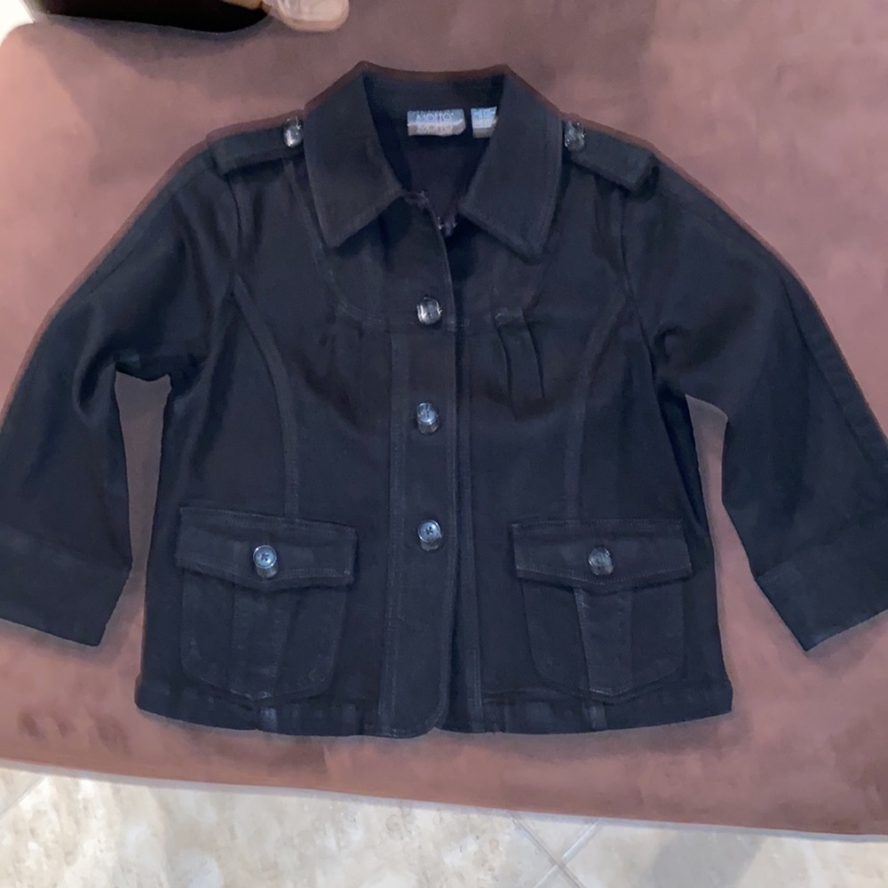 🍀Motto Black Stretch Denim jacket with button accents and 3/4 Sleeve size Small
